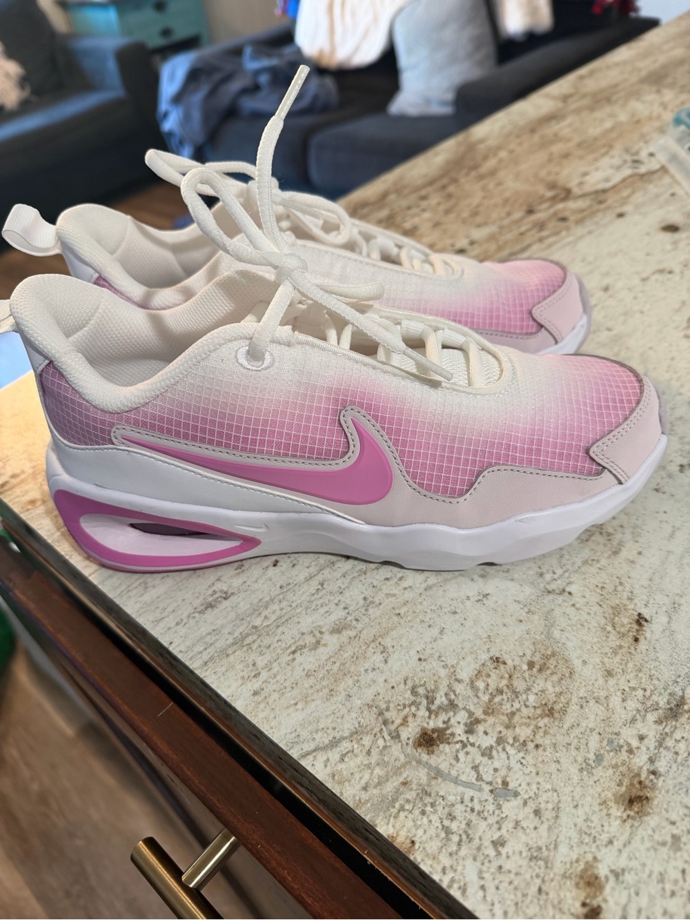 Nike Women’s White and Pink Gradient Sneakers